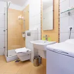 Family-friendly With Swimming Pool Splitska, Brac - 23224 Apartament *