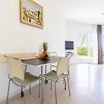 Apartament Family-friendly With Swimming Pool Splitska, Brac - 23224 Supetar