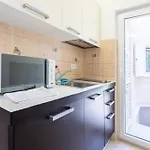 Family-friendly With Swimming Pool Splitska, Brac - 23224 Apartament *